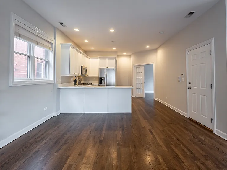 1134 W Fullerton Ave #3 — Photo 10