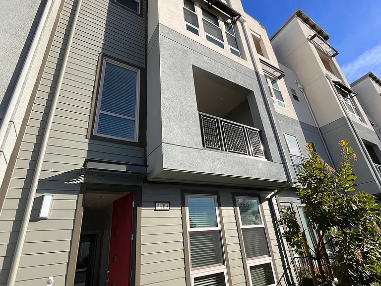 1709 Hazelnut Ln — Photo 93