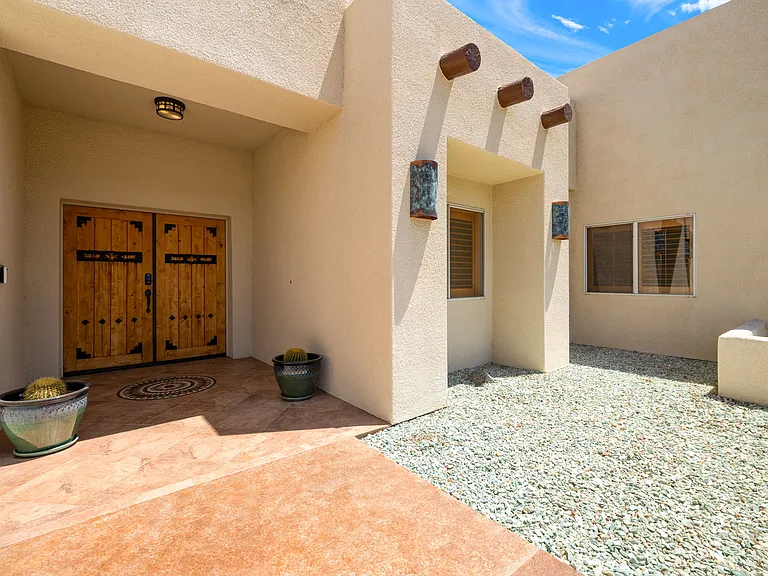 78710 Avenida Naranja — Photo 12