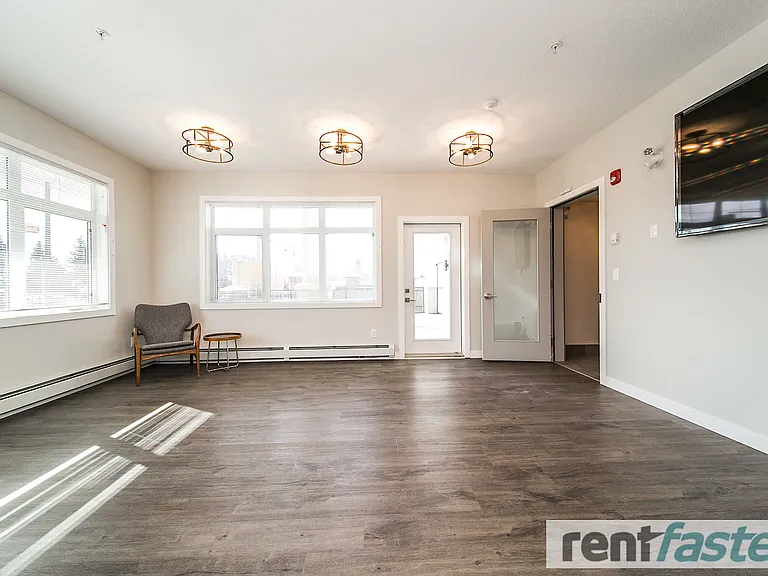 6870 Ad Astra Blvd NW — Photo 9