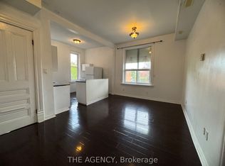139 1/2 John St S #5, Hamilton, ON L8N 2C3