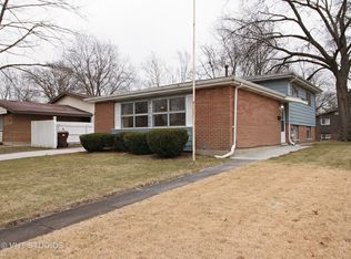 321 Gentry St, Park Forest, IL