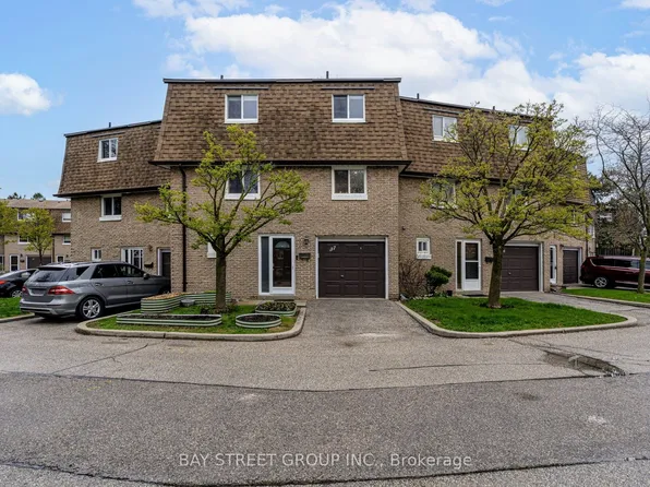 671 Huntingwood Dr Unit 37, Toronto, ON M1W 1H6
