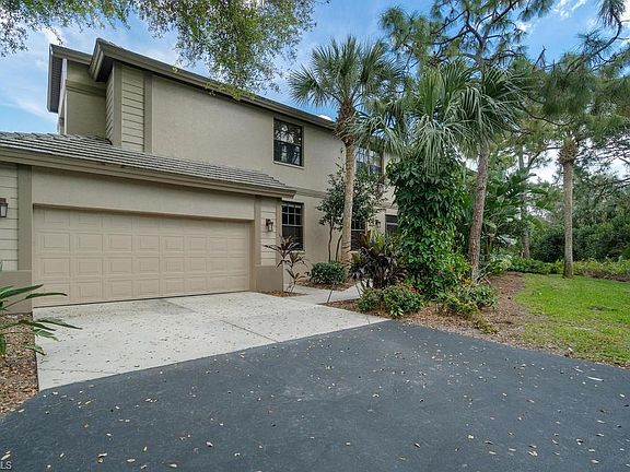 4th image of 27021 Oakwood Lake Dr APT 102