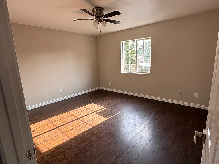 8419 Avalon Blvd #8419 — Photo 15