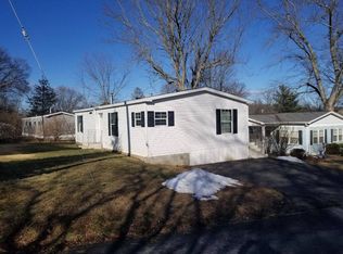 53 Apple Blossom Ln, Danbury, CT 06811