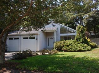 36 James Cir, Mashpee, MA 02649