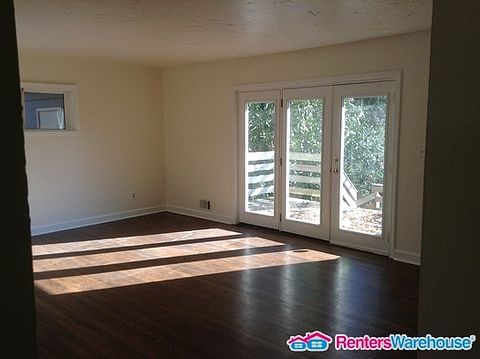 2nd image of 4985 Crowe Dr