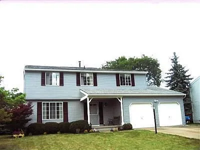 4805 Emerald Ln photo 1