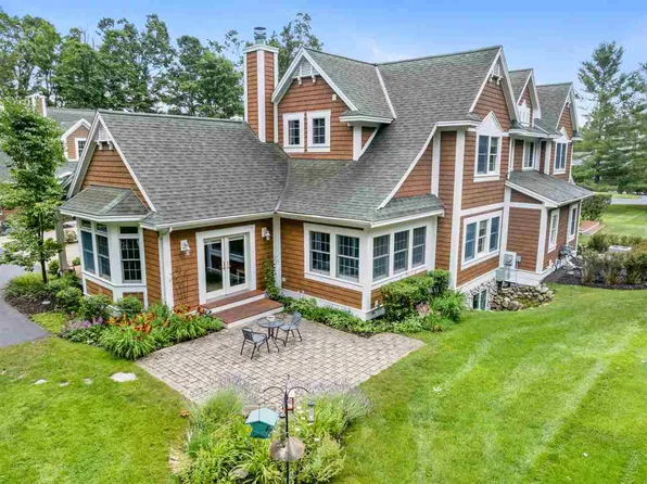 840 Fairways Dr #1, Harbor Springs, MI 49740