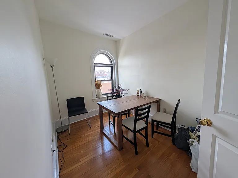 Study or Dining