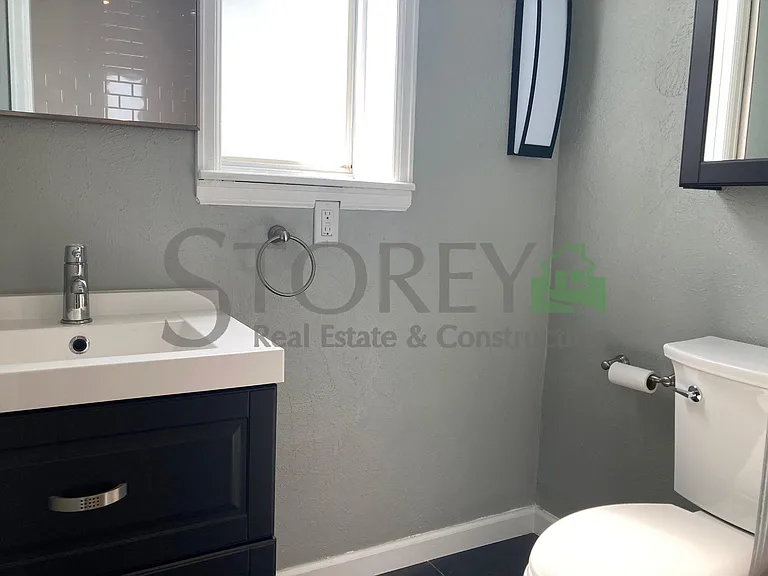Main level bathroom