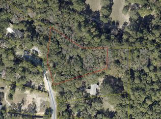 72 April Ct, Freeport, FL 32439