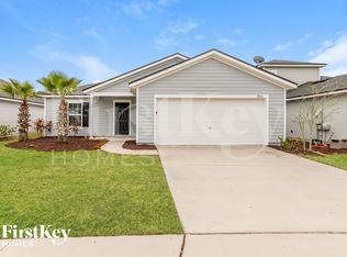 9836 Marine Ct, Jacksonville, FL 32221