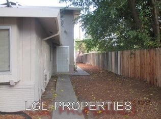 2405 Cava Ct APT 2, Sacramento, CA 95825