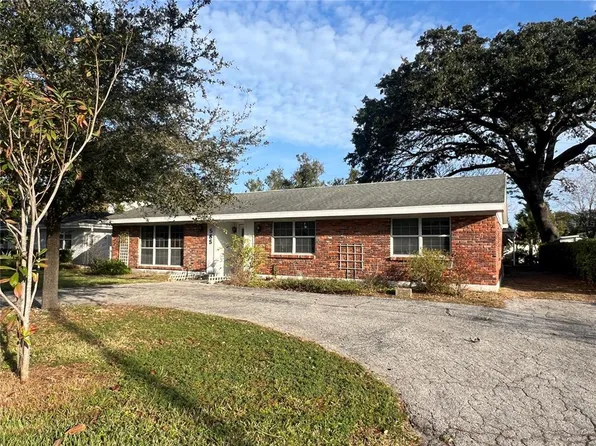 585 Luzon Ave, Tampa, FL 33606