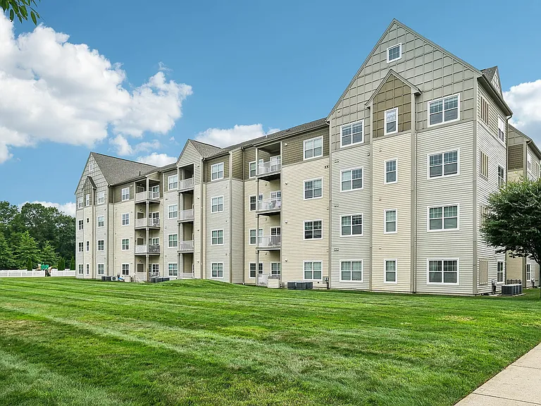 44-web-or-mls-Princeton Way - Unit 2402 - 023