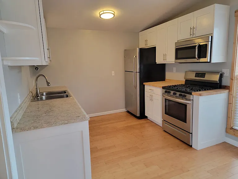 724 Westwood Ave — Photo 7