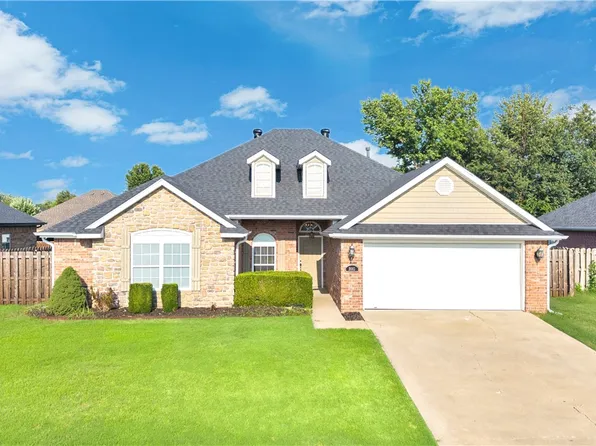 3085 Chadwick St, Springdale, AR 72764