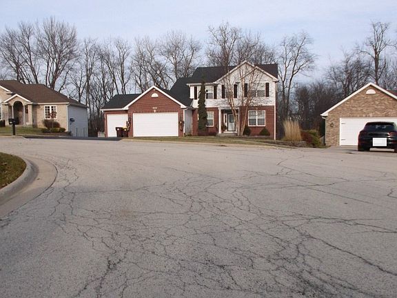 4th image of 2059 Charnwood Ct