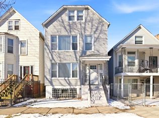 8412 S Manistee Ave, Chicago, IL 60617