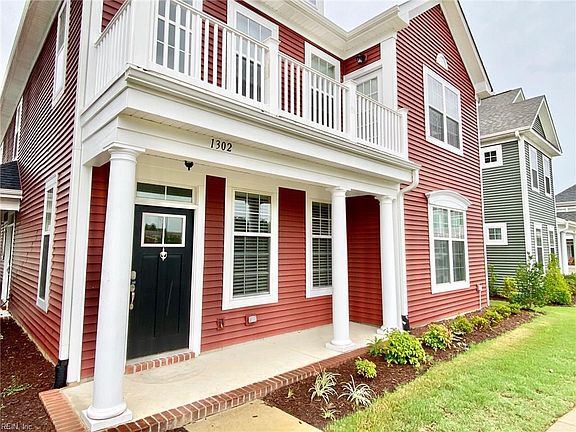 2nd image of 1302 Farringdon Way
