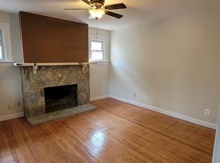 15 Lockwood Ter #15, West Hartford, CT 06119