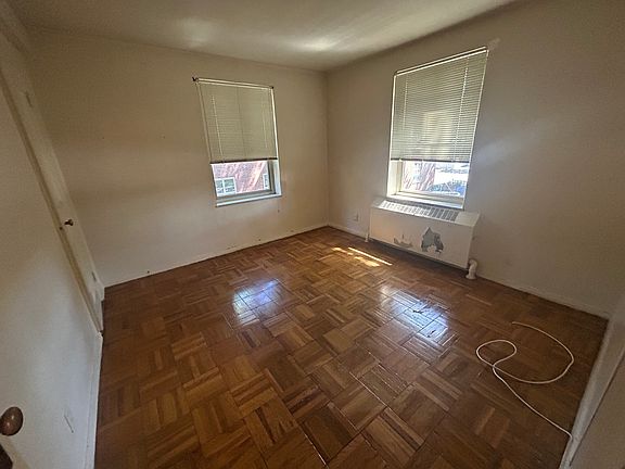 4th image of 193-75B 73rd Ave #H