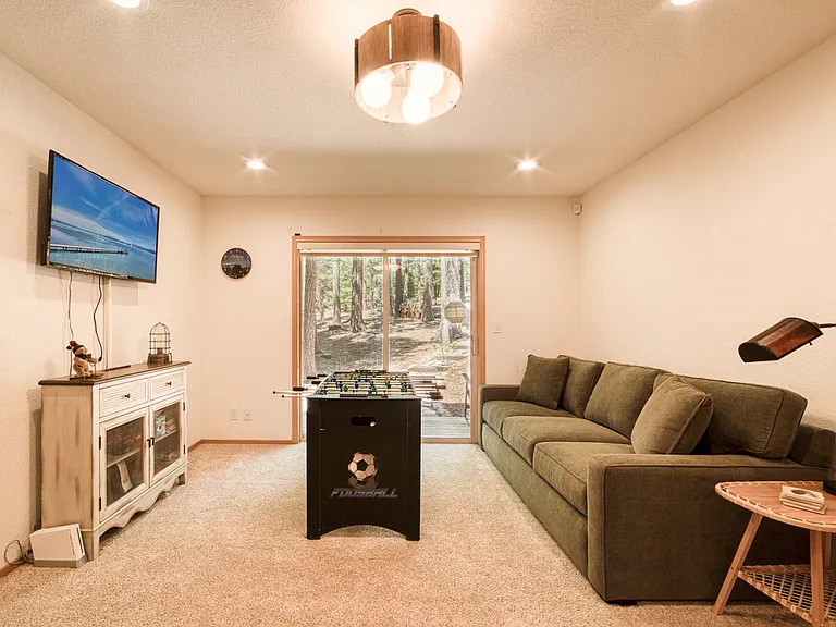11325 Sitzmark Way — Photo 18