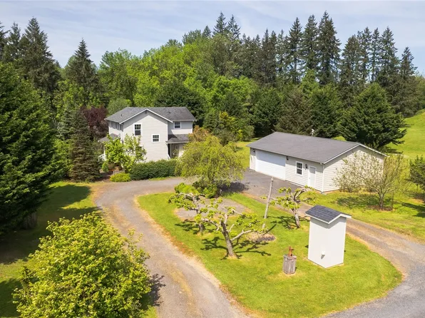 214 Pleasant Valley Road, Winlock, WA 98596
