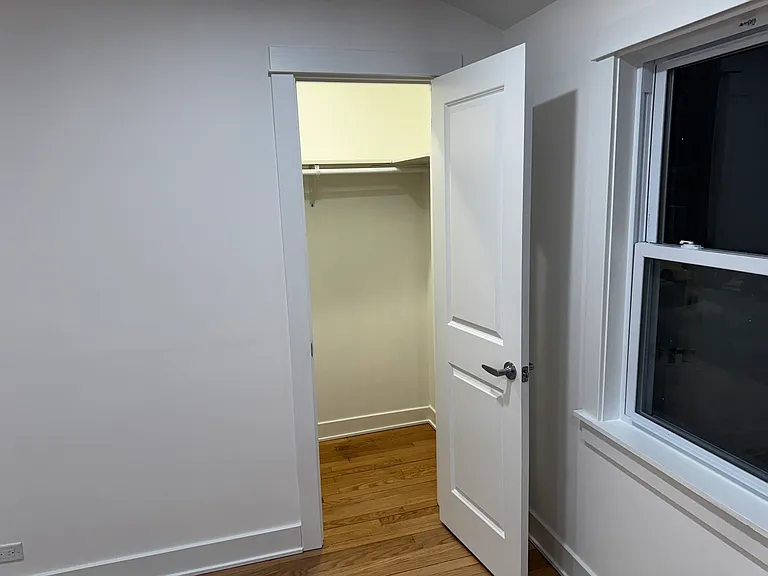 4050 W 58th Pl — Photo 9