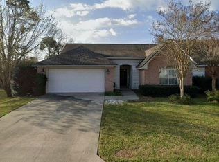 3249 Oak Garden Dr, Valdosta, GA 31605