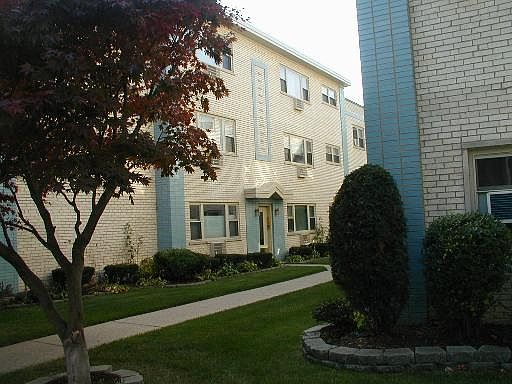 1st image of 4850 N Paulina St APT 3W