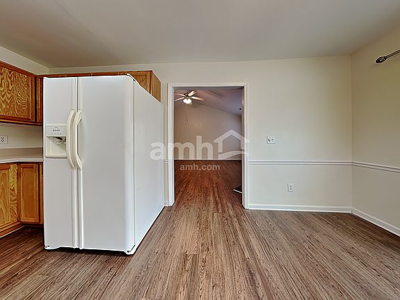 4th image of 1636 Asherton Dr