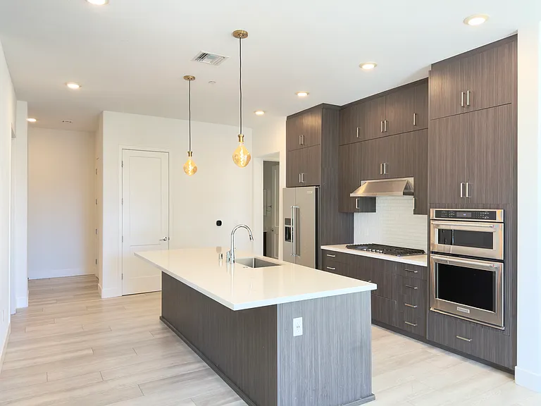 45298 Tom Blalock St #310 — Photo 2