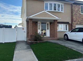 56 Berry Ave, Staten Island, NY 10312