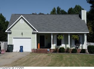 5648 Pepperbush Dr, Fayetteville, NC 28304