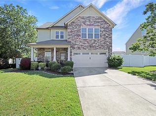 57 Hampshire Glen Pkwy, Hampton, VA 23669