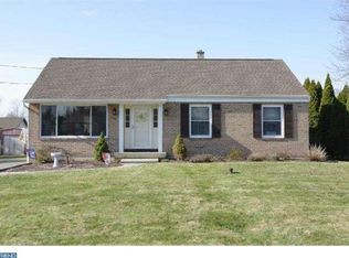4752 Killian Ave, Reading, PA 19606