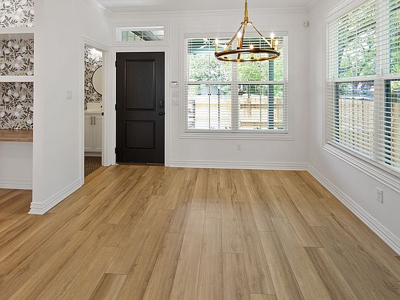 4th image of 304 Sulphur Springs Rd #106