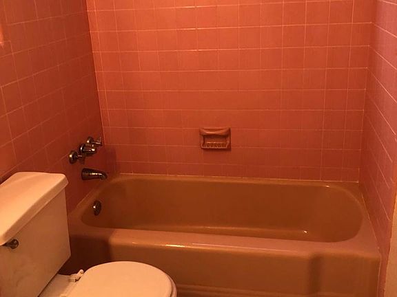 5th image of 18200 SW 98th Ave