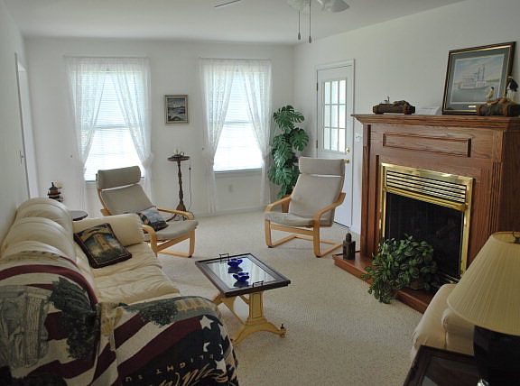 5th image of 315 Safe Harbor Lndg