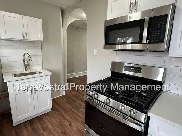 118 N 2nd St, Millville, NJ