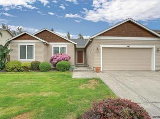 947 Highberger Loop, Aumsville, OR 97325