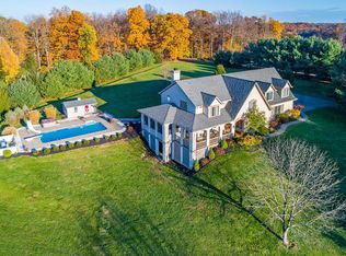 435 Dorrence Rd, Granville, OH 43023