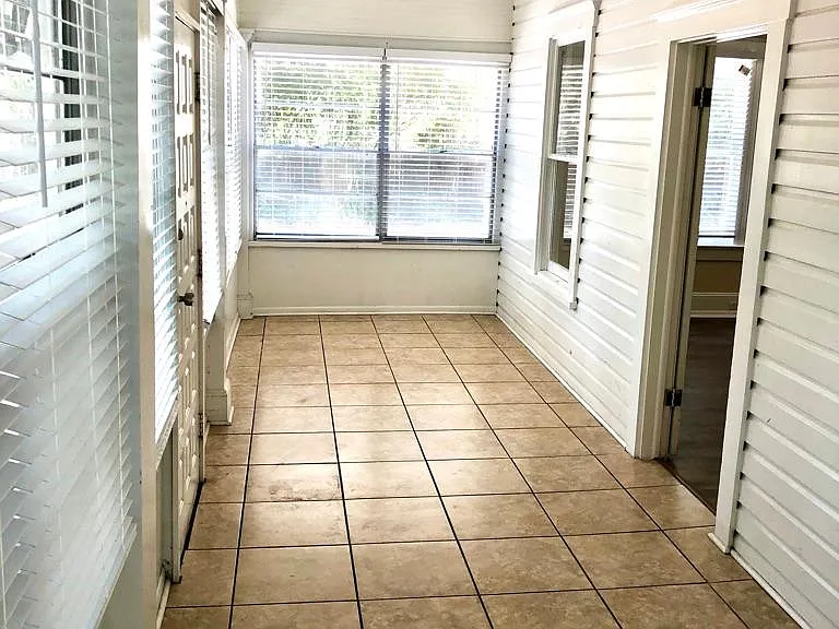 650 Minnesota Ave — Photo 11