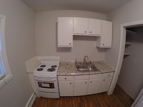 5th image of 243 Revere St #1R