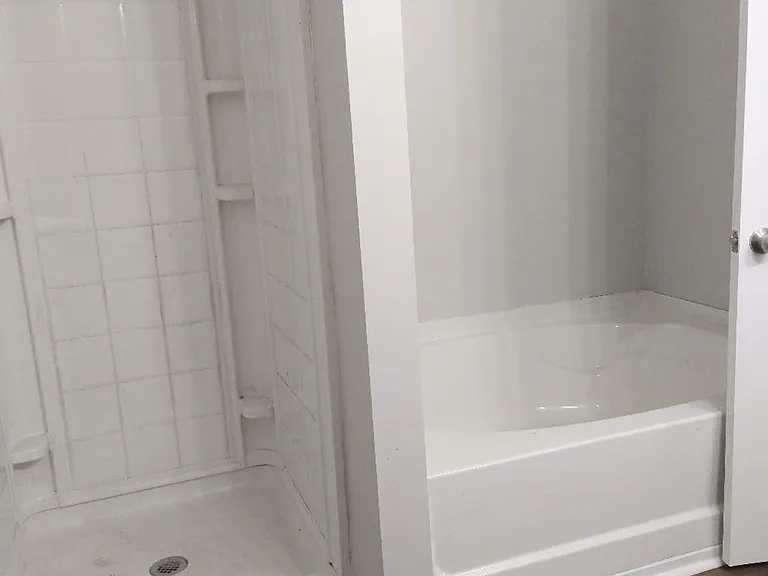 141 Brockett Dr — Photo 23