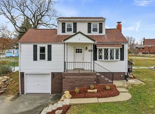 406 Cedarhurst Dr, North Versailles, PA