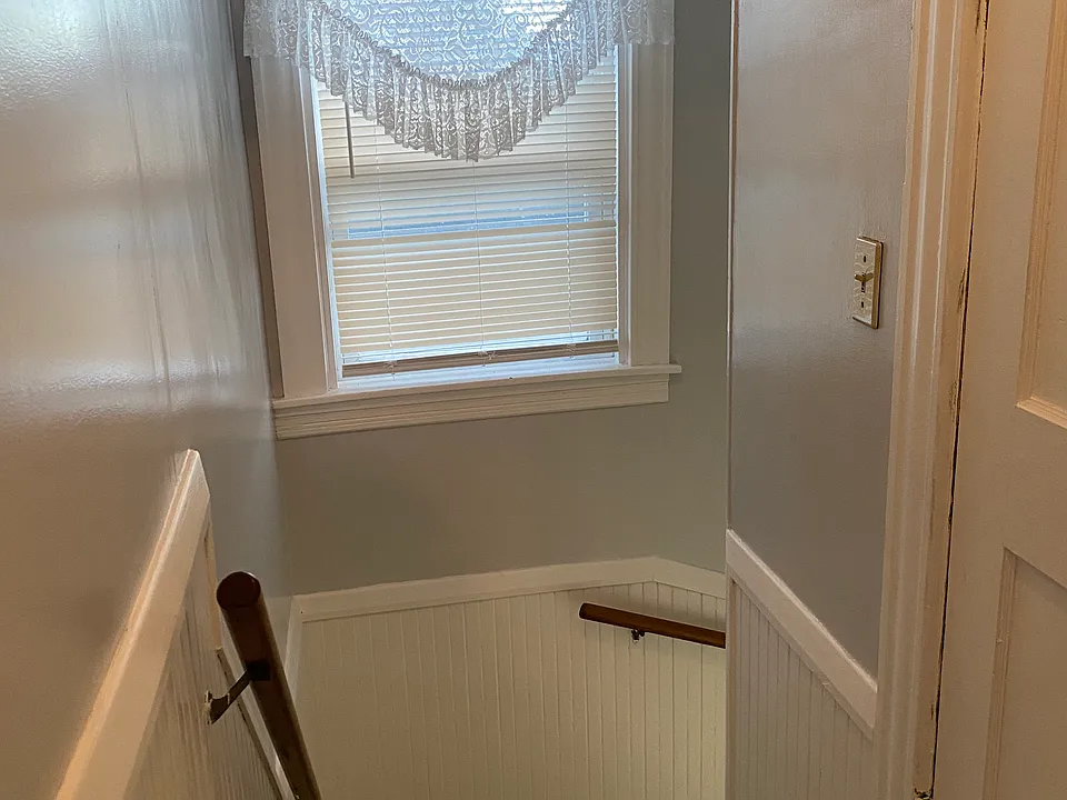 37 Mavis St #2